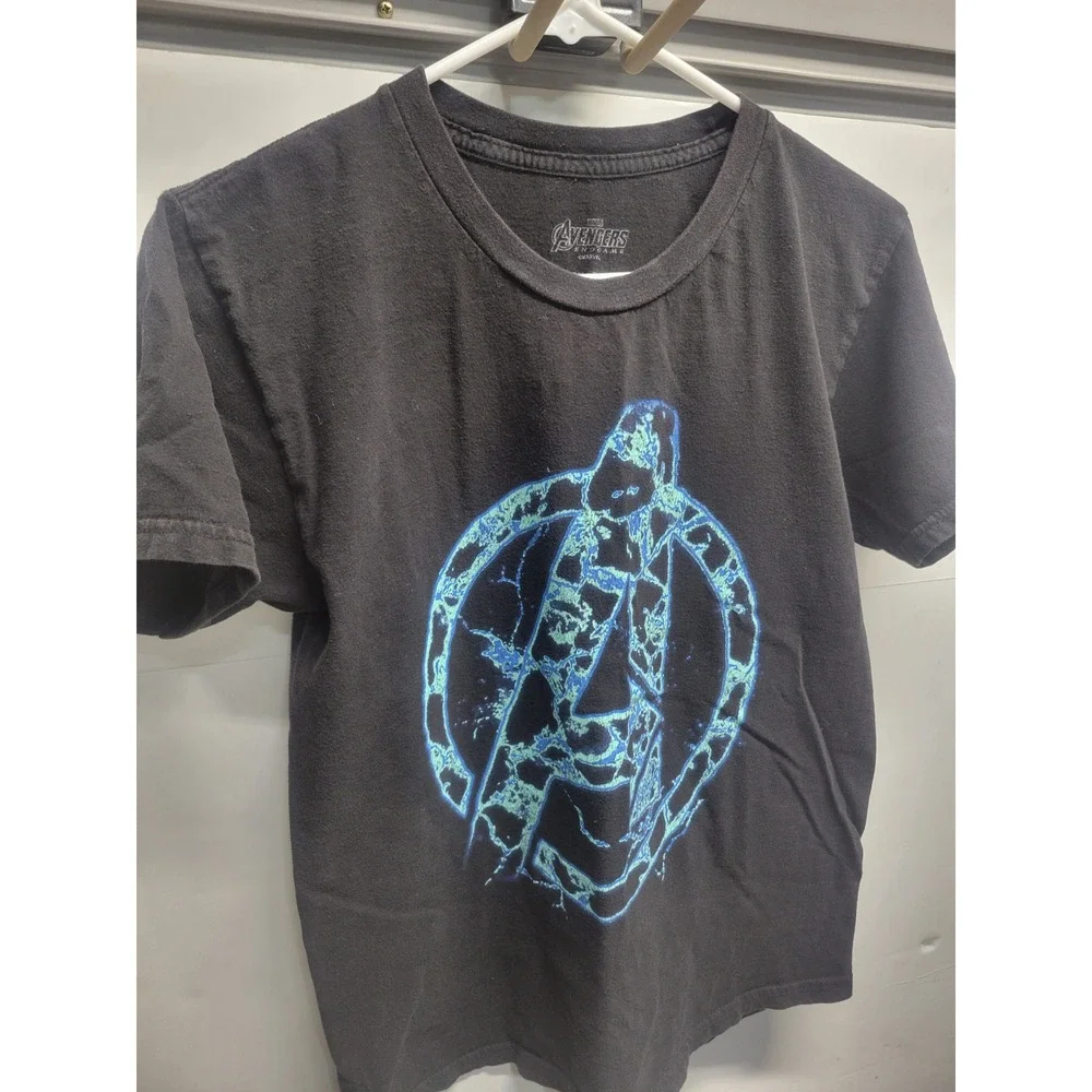 Marvel Avengers Endgame T-Shirt  Small Black Blue Distressed‎ Graphic Tee